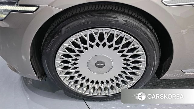 Genesis G90 id 3924683 из Кореи 15