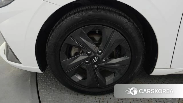 Hyundai Avante (CN7) id 4196140 из Кореи 29