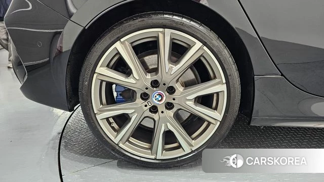 BMW 1 Series (F40) id 4354573 из Кореи 25