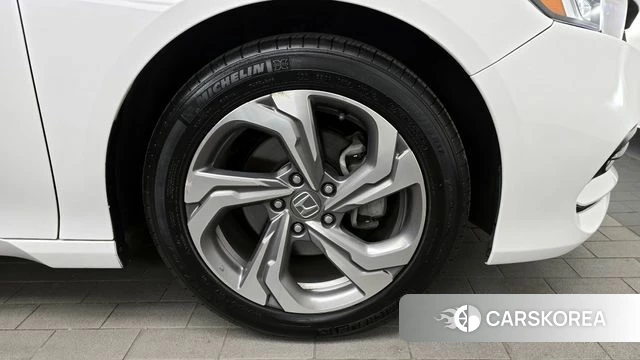 Honda Accord 10th Generation id 3880153 из Кореи 15