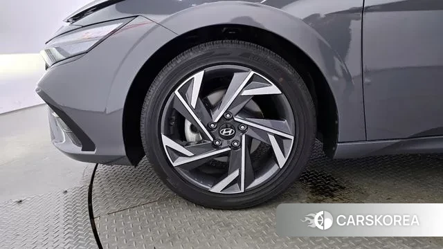 Hyundai The New Avante (CN7) id 3279479 из Кореи 15