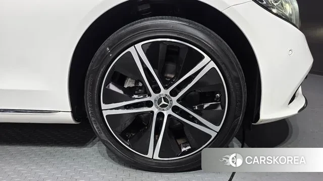 Mercedes-Benz C-Class W205 id 3723229 из Кореи 15