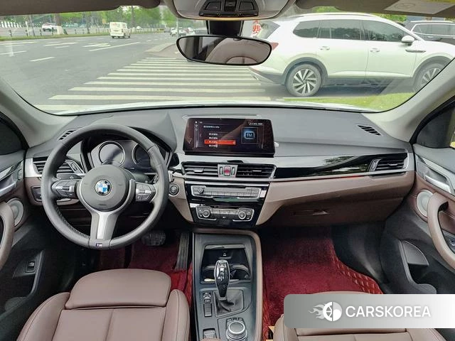 BMW X1 2022 Белый из Китая, фото 5