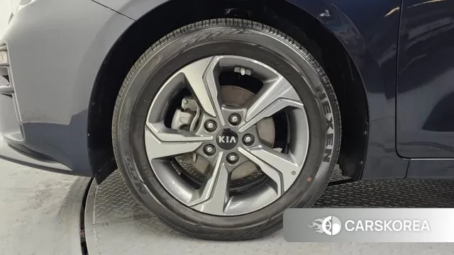 Kia Come New K3 id 3661562 из Кореи 15