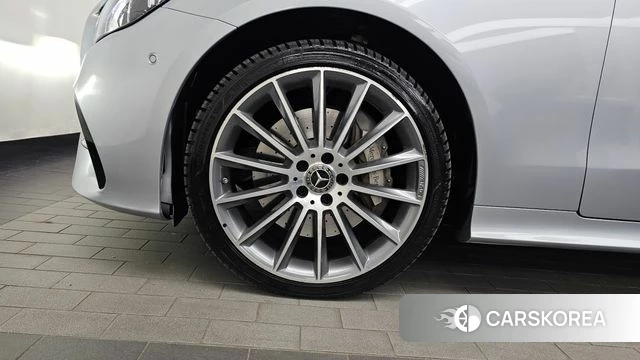 Mercedes-Benz E-Class W213 id 4422114 из Кореи 29