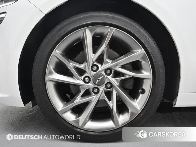 Genesis The New G70 id 3023210 из Кореи 15