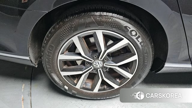 Volkswagen Passat GT (B8) id 4233144 из Кореи 25