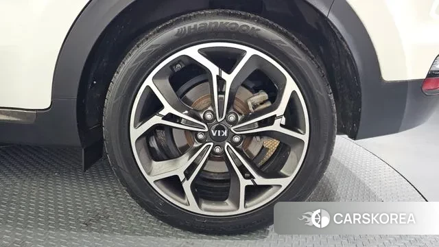 Kia Sportage The Bold id 3661680 из Кореи 15