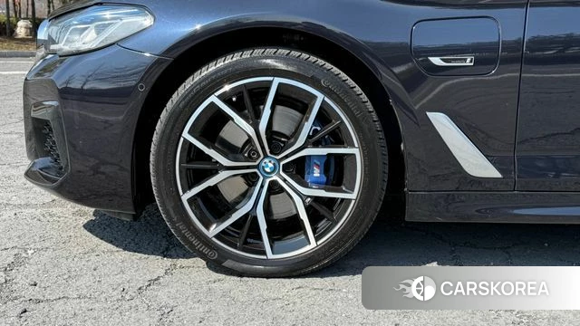 BMW 5 Series (G30) id 3832399 из Кореи 15