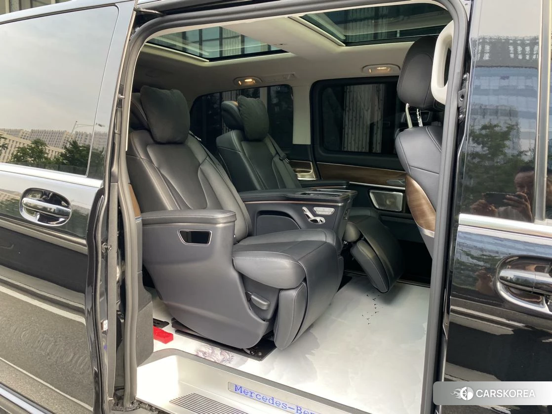 Mercedes-Benz V-Class id 4513498 из Китая 26