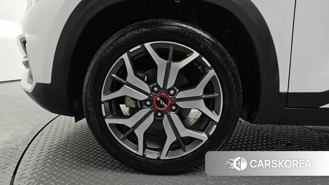 Kia Seltos id 4613990 из Кореи 27