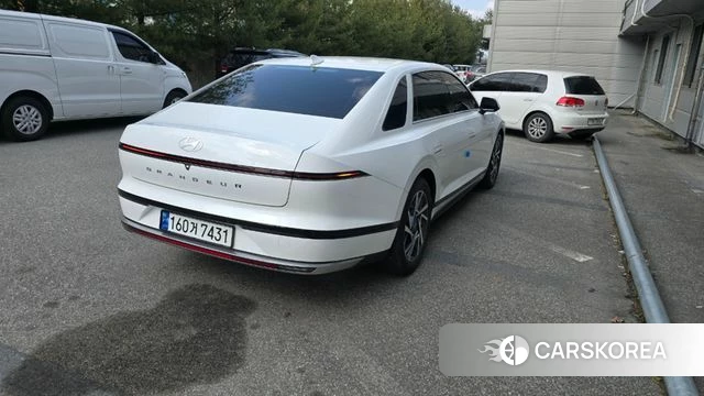 Hyundai Grandeur (GN7) id 4243801 из Кореи 15