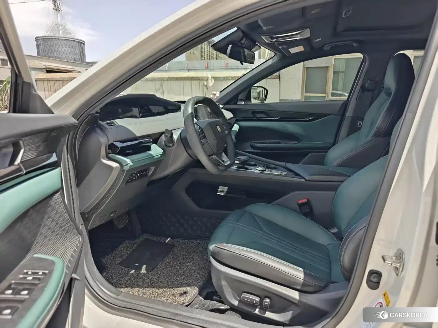 Chang'an UNI-V Smart iDD 2024 Белый из Китая, фото 5
