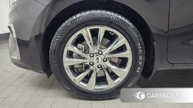 Kia The New Carnival id 3504899 из Кореи 15