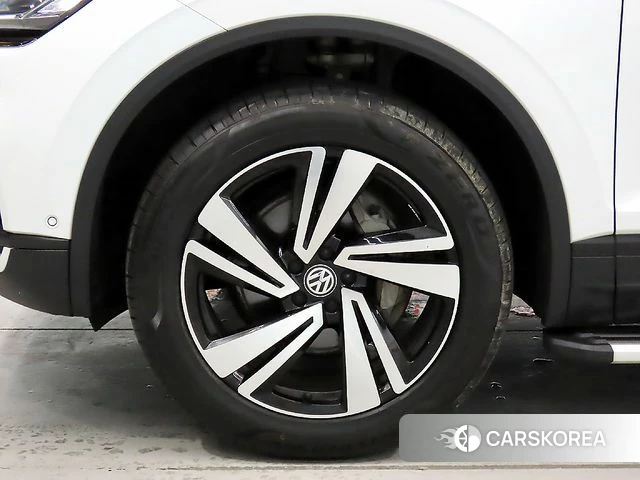 Volkswagen Touareg 3rd generation id 4389818 из Кореи 15