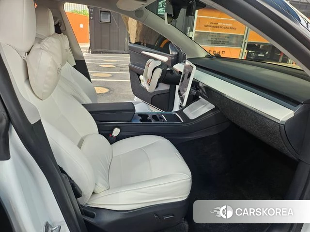 Tesla Model Y id 4427756 из Кореи 14