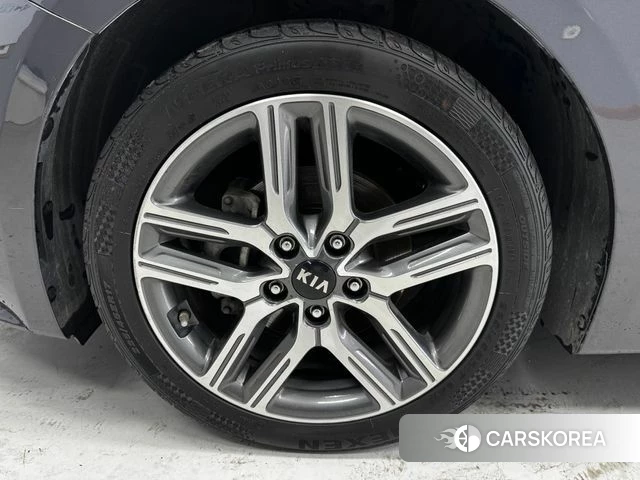 Kia Come New K3 id 3966514 из Кореи 15