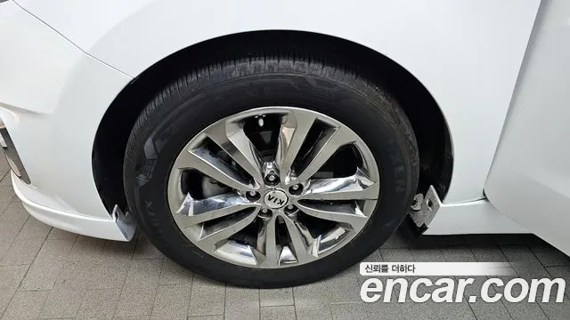 Kia All New Carnival id 2220896 из Кореи 15