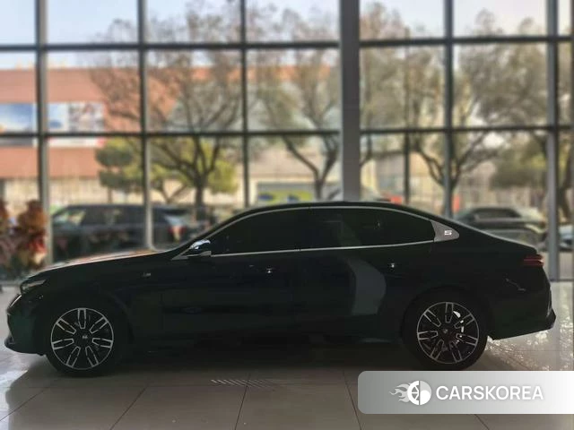 BMW 5 series id 4219332 из Китая 10
