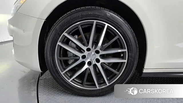 Maserati Ghibli id 3622205 из Кореи 15