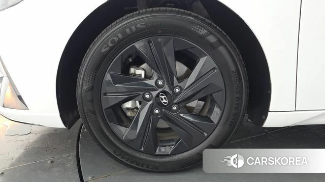 Hyundai Avante Hybrid (CN7) id 4528632 из Кореи 15
