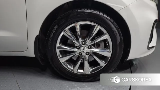 Kia The New Carnival id 3403146 из Кореи 15