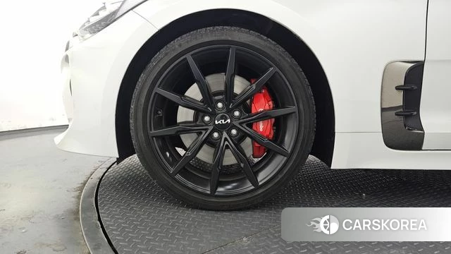 Kia Stinger Meister id 3865284 из Кореи 15