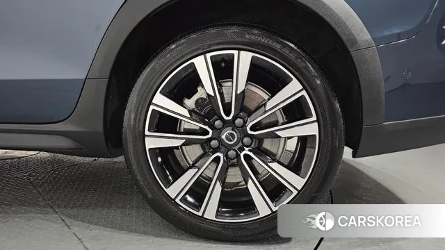 Volvo V60 Cross-Country 2nd Generation id 3685084 из Кореи 15