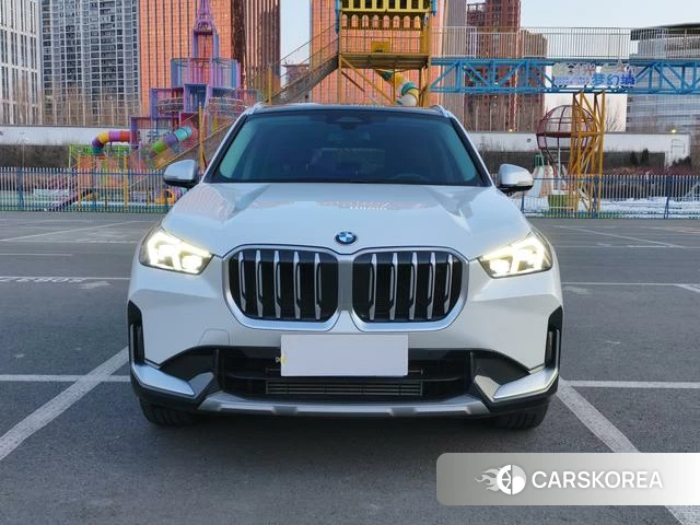 BMW X1 id 4263011 из Китая 17