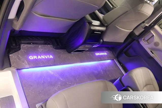 Toyota Grevia id 4290830 из Китая 22