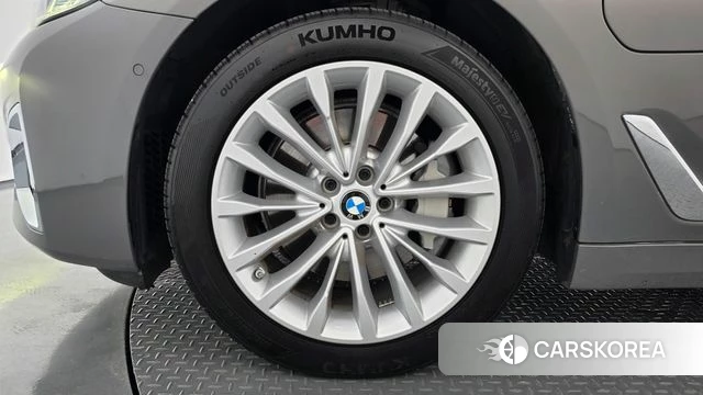 BMW 5 Series (G30) id 4764385 из Кореи 29