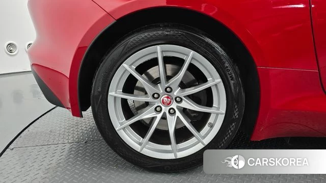 Jaguar F-TYPE id 4330877 из Кореи 26
