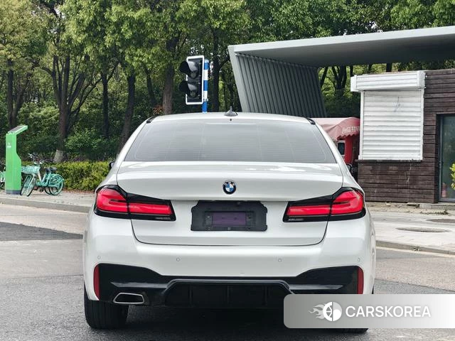 BMW 5 series 2021 Белый из Китая, фото 6
