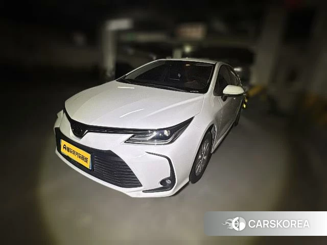 Toyota Corolla 2021 Белый из Китая, фото 5