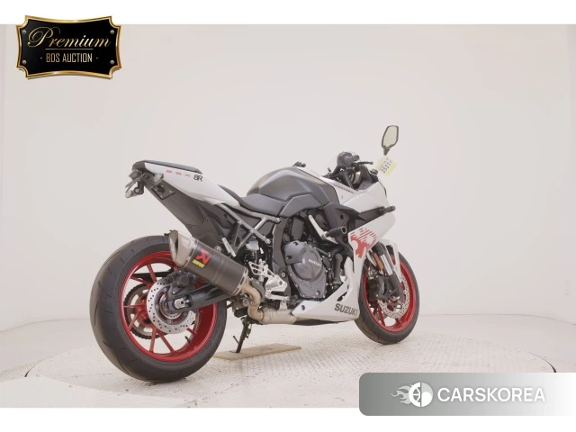 Suzuki GSX-8R 2024 из Японии, фото 3