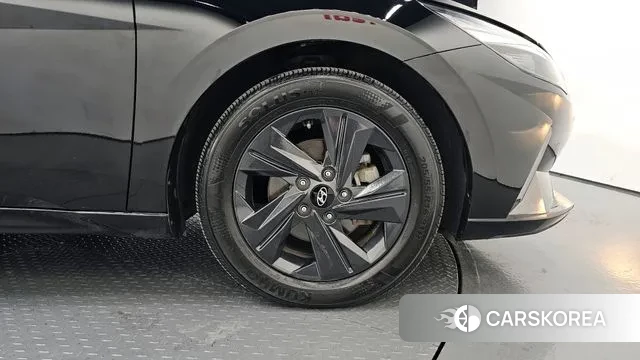 Hyundai Avante (CN7) id 3394911 из Кореи 15