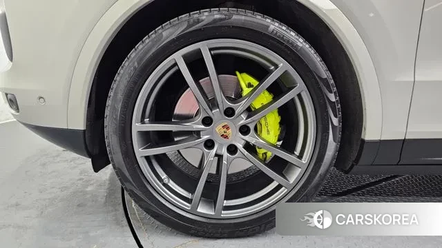 Porsche Cayenne (PO536) id 3519274 из Кореи 15