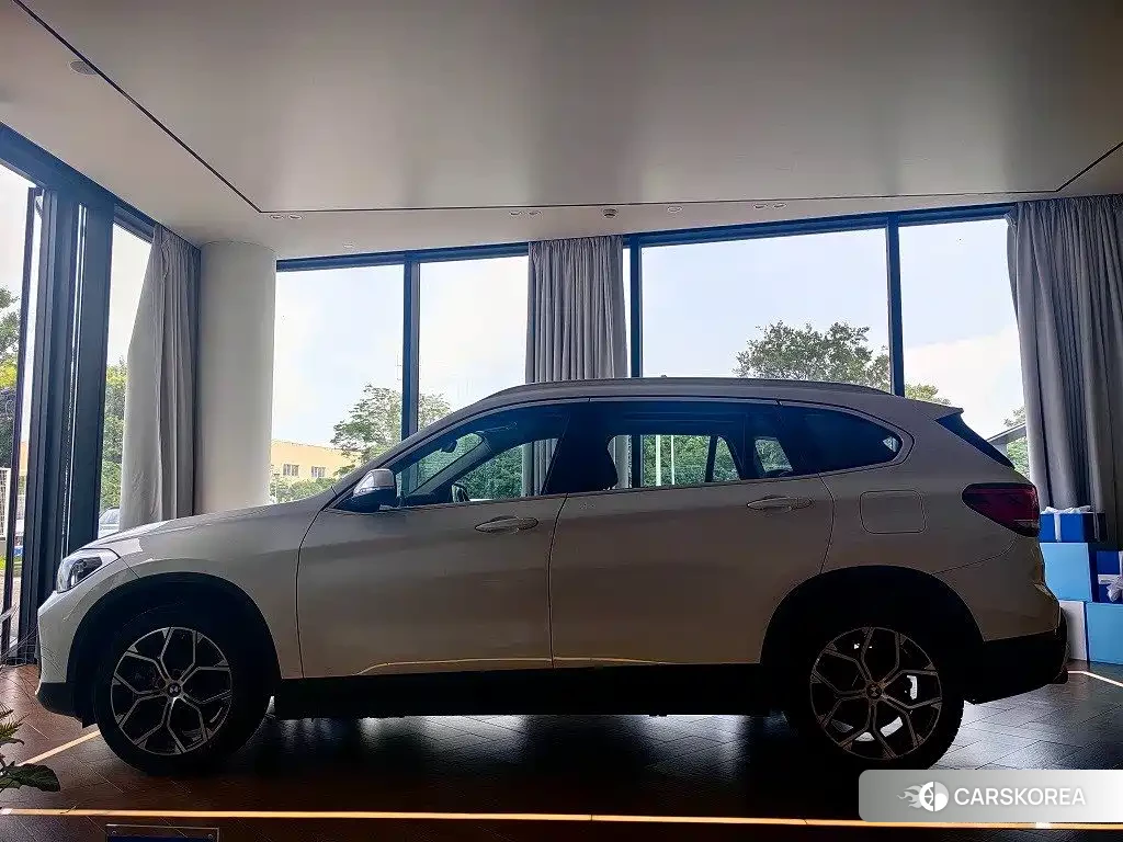 BMW X1 id 4601915 из Китая 11