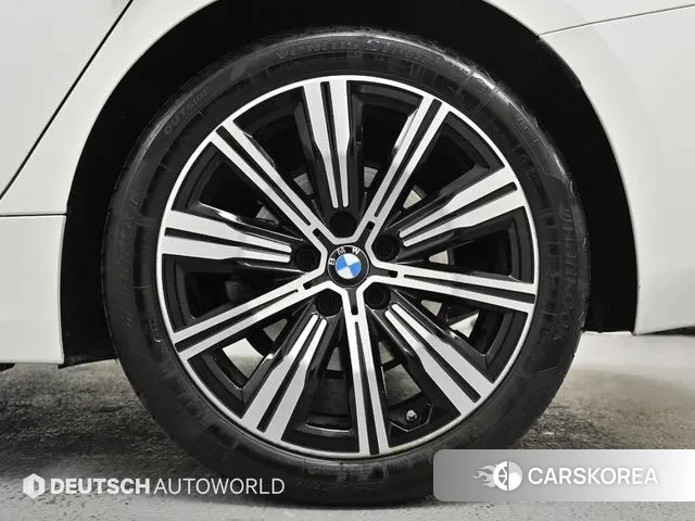 BMW 3 Series (G20) id 3599498 из Кореи 15