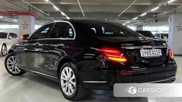 Mercedes-Benz E-Class W213 id 4447094 из Кореи 15