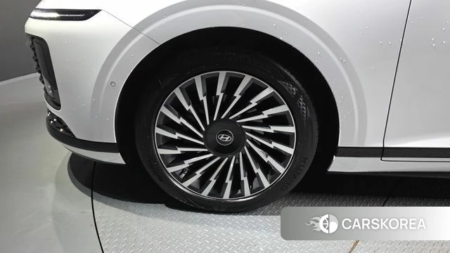 Hyundai Grandeur Hybrid (GN7) id 4607847 из Кореи 32