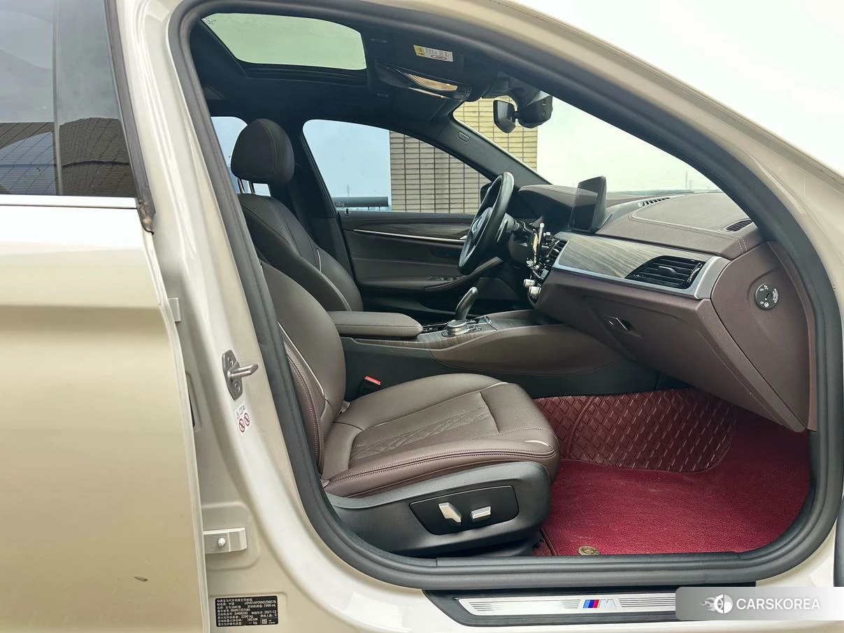 BMW 5 series id 4455709 из Китая 13