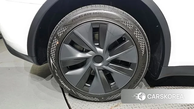 Tesla Model Y id 2978767 из Кореи 15