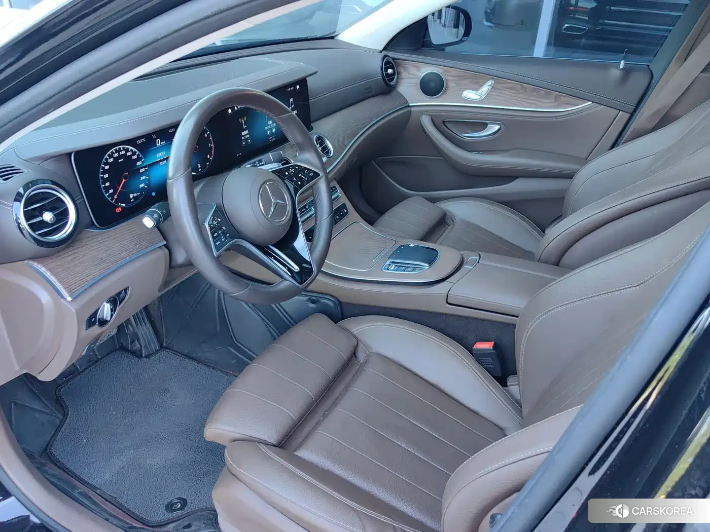 Mercedes-Benz E-Class id 4659800 из Китая 10