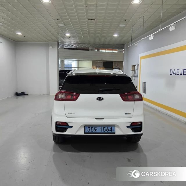 Kia Niro EV id 4309945 из Кореи 14