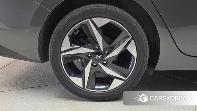 Hyundai Avante Hybrid (CN7) id 4935805 из Кореи 27