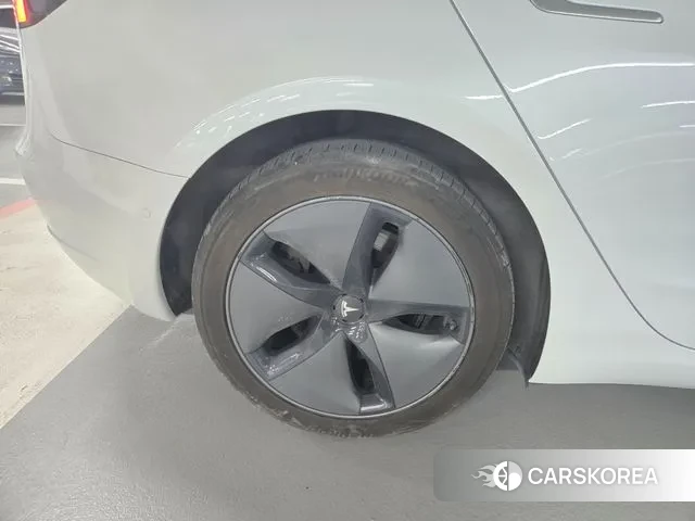 Tesla Model 3 id 3444199 из Кореи 15