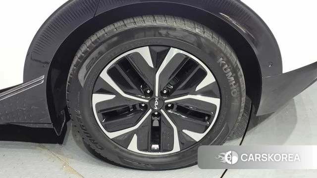 Kia EV6 id 3878086 из Кореи 15