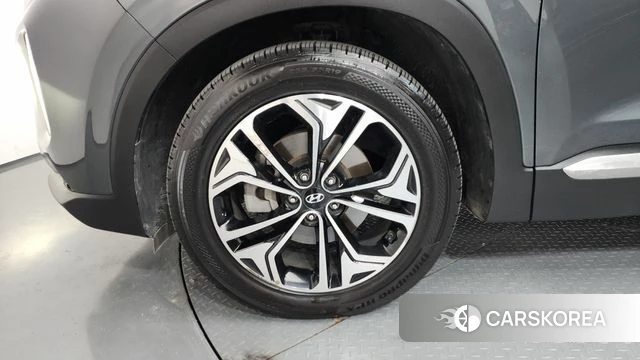 Hyundai Santa Fe TM id 4626432 из Кореи 33