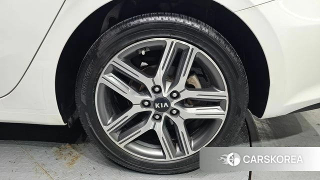 Kia Come New K3 id 3801150 из Кореи 15